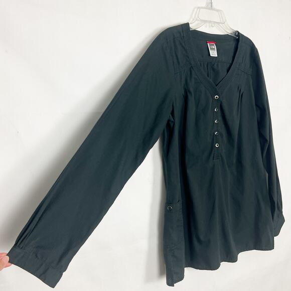 The North Face 1/2 Button Long Sleeve Black Top Size Large - Picture 5 of 13
